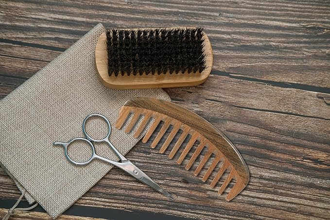 Louise Maelys Wooden Wide Tooth Comb for Curly Hair Anti-Static Sandalwood Hair Combs for Adults and Kids