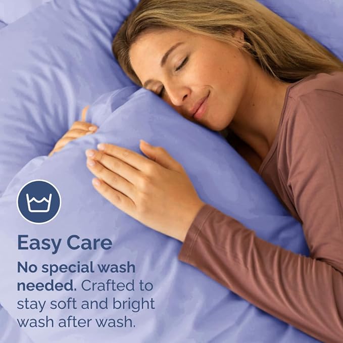 Queen Pillow Cases Set of 4 - Ultra Soft Hotel Quality Pillowcase Covers - Comfy, Cozy & Wrinkle Free - Shrinkage, Stain & Fade Resistant - Machine Washable Pillow Protectors - 4 Piece Set - Lavender