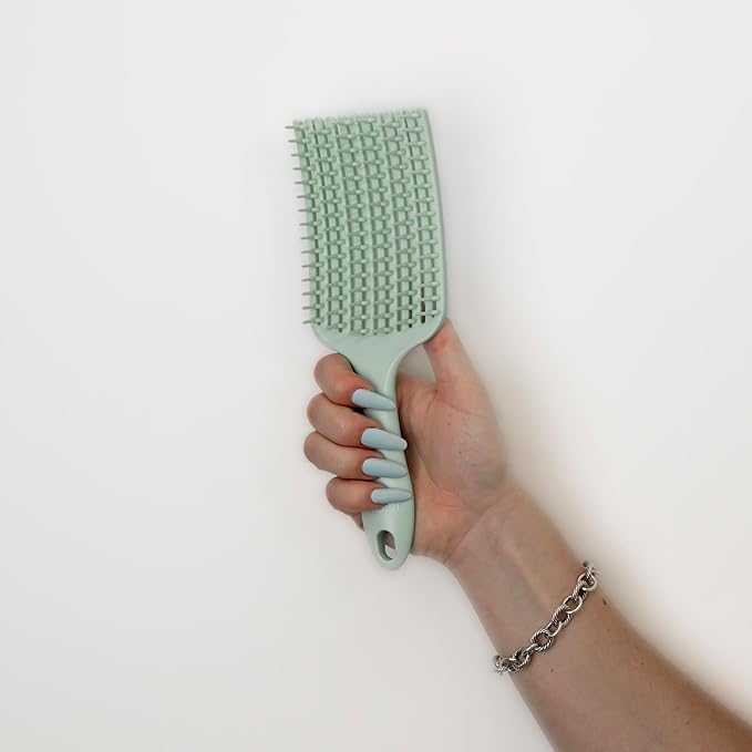 Cricket Hapi De-Knot Delight Detangler Brush Medium - Featuring 90 Super-Firm Bristles, Durable & Flexible Design, 6 Adaptive Hair Rows for Custom Detangling, and Medium-Sized Brush Head - Light Green