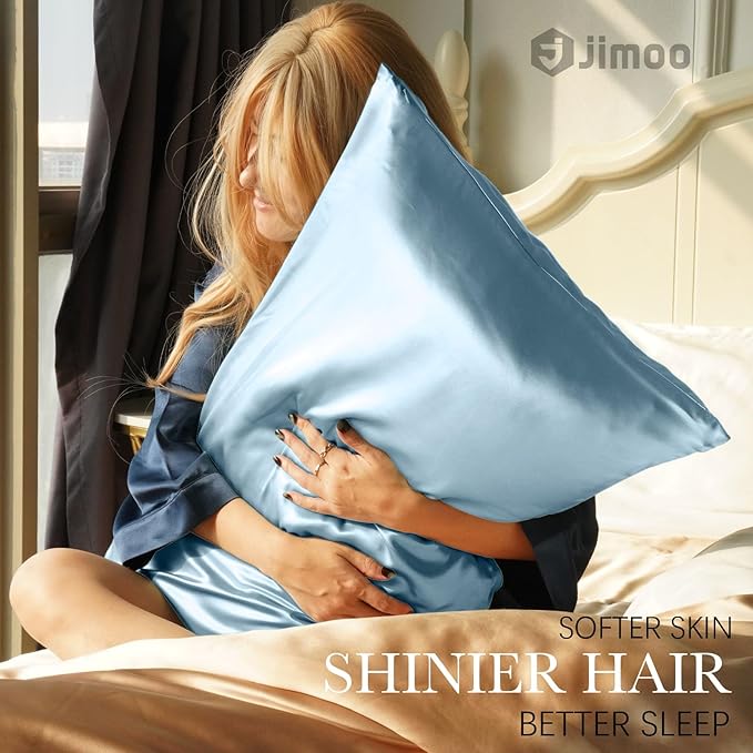 100% Mulberry Silk Pillowcase for Hair and Skin, 22 Momme Pure Natural Silk Pillow Case Both Sided with Zipper, Pillow Cover for Women Mom Men (Light Blue, Standard 20''×26'', 1 Pack)