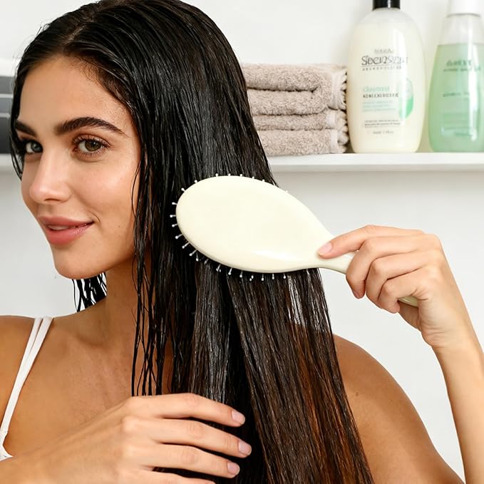 Boar Bristle Hair Brush -boar bristles + nylon pins， Smoothes & Detangles All Hair Types, Hairbrush for Women, Men & Kids, Distributes Oils for Natural Shine & Stimulates Scalp