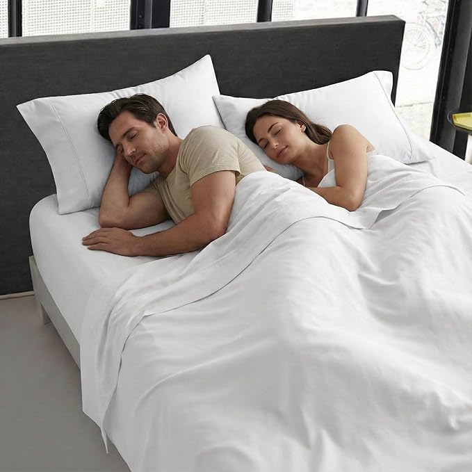 Beckham Hotel Collection 100% Cotton Pillow Cases Standard/Queen Size Set of 2, 500TC, Luxury Sateen Pillowcases, Open End, Breathable, Moisture-Wicking, White