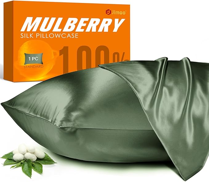 100% Mulberry Silk Pillowcase for Hair and Skin, 22 Momme Pure Natural Silk Pillow Case Both Sided with Zipper, Pillow Cover for Women Mom Men (Matcha, Standard 20''×26'', 1 Pack)
