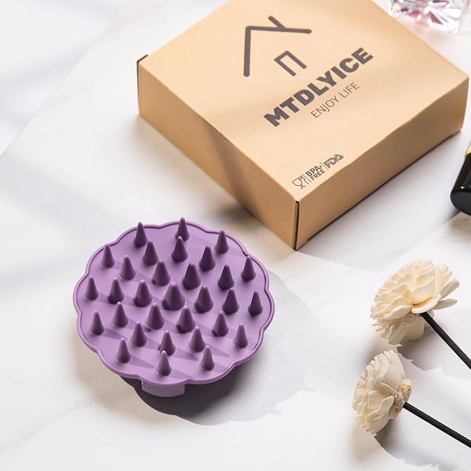 Scalp Massager Hair Growth, Scalp Scrubber Wiht Silicone Bristles, Head Massager Scalp, Wet Dry Hair Care Scalp Scrub for Women Man (Purple)