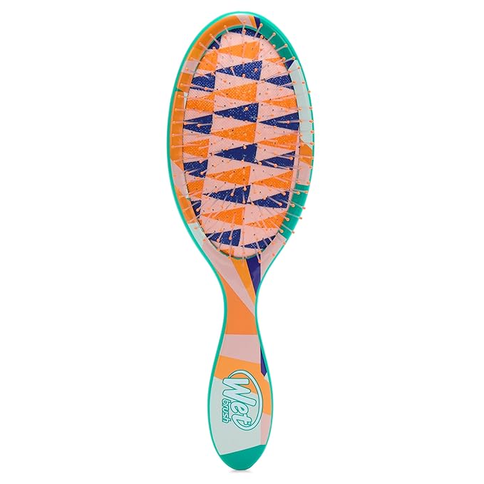Wet Brush Original Detangler Hair Brush, Flag Up (Artful Ace) - Ultra-Soft IntelliFlex Bristles - Detangling Brush Glides Through Tangles For All Hair Types (Wet Dry & Damaged Hair) - Women & Men