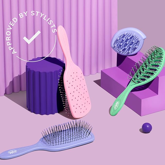 Wet Brush Go Green Curl Detangler Hair Brush - Black - Ultra-Soft IntelliFlex Detangling Bristles Glide Through Tangles with Ease - Great For Curly Hair - No Split Ends & Pain-Free (Pack of 2)