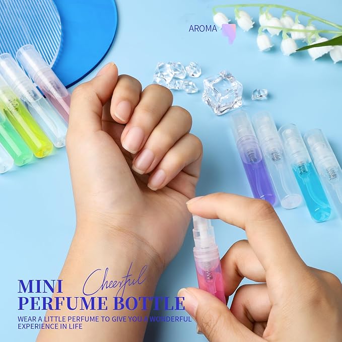 Fandamei 3ml Mini Spray Bottle, 10 Pack 3ml Mini Clear Plastic Spray Bottle Empty, Fine Mist Refillable Mini Perfume Bottle, Perfume Atomizer, Small Empty Sample Containers for Travel Portable
