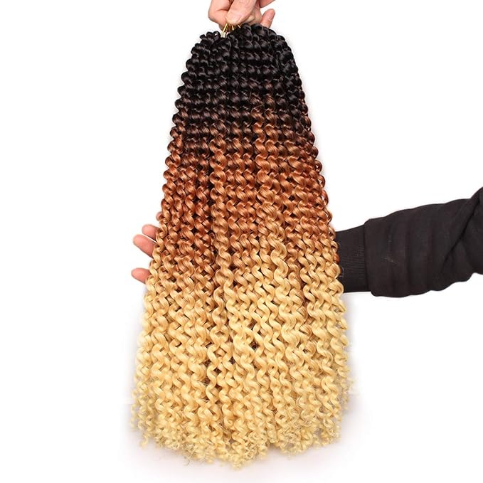Leeven 18 Inch 3 Tones Water Wave Crochet Hair 7 Packs Curly Passion Twist Hair Ombre Brown to Blonde Synthetic Braiding Hair for Boho Locs Butterfly locs Crochet Braids Hair Extensions