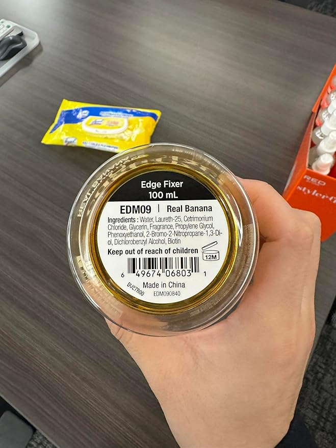 Red by Kiss Edge Fixer Hair Shine Gel, 24 Hour Max Hold, Non-Flaking, Biotin B7 Infused, Natural Styling, Professional Edge Control Wax, Perfect for Braiding (Real Banana)